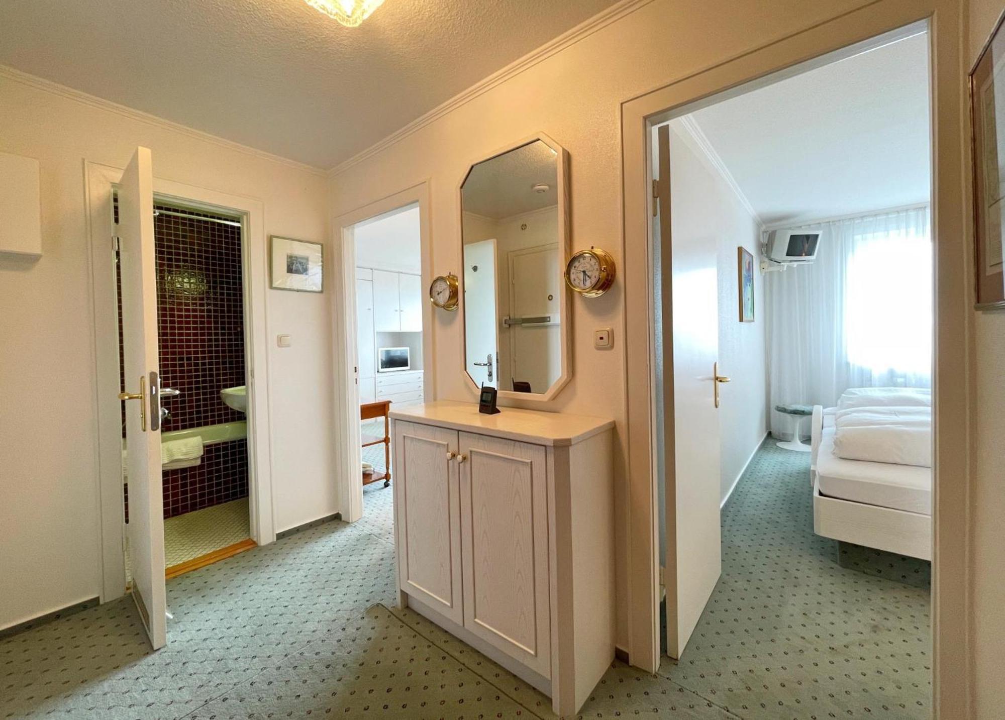 Ferienwohnung In Westerland Mit Meerblick Und Balkon Buitenkant foto